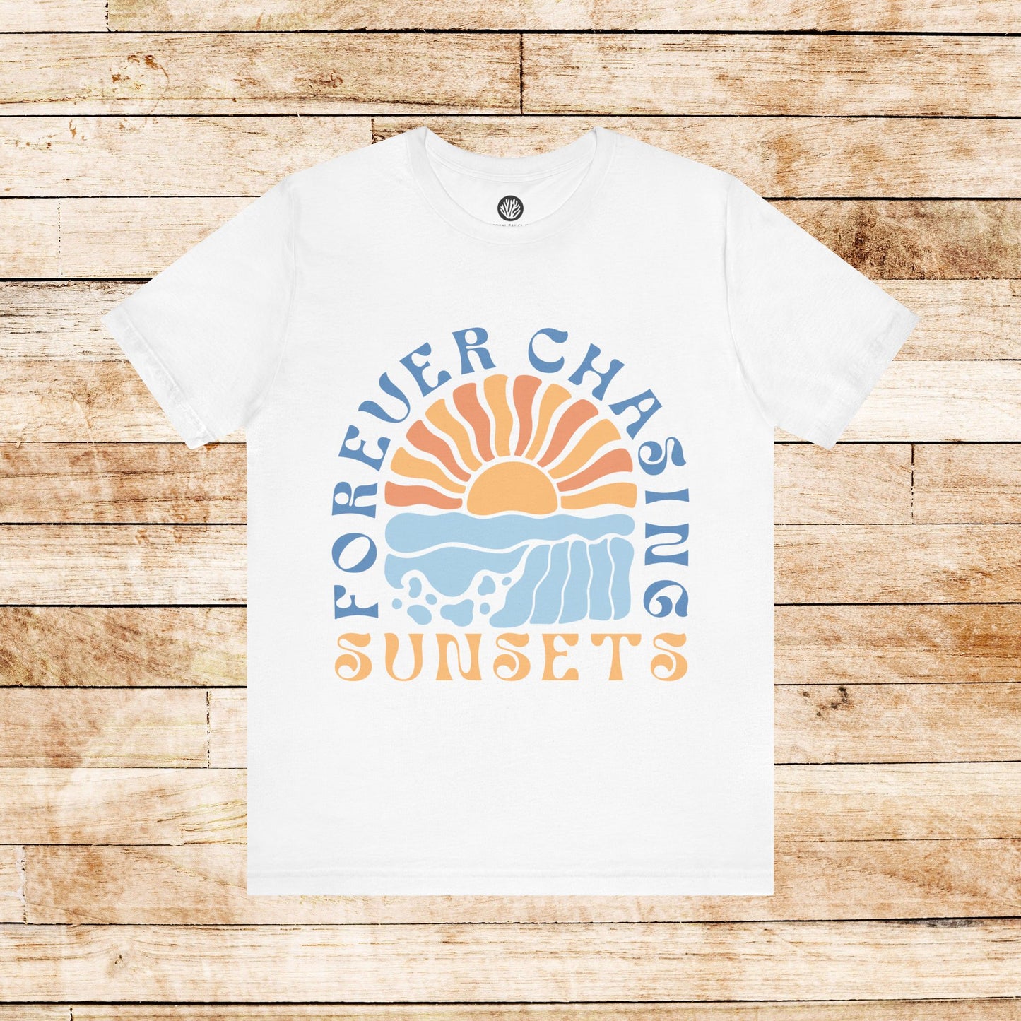 Surfer Shirt "Chasing Sunsets" | Relaxed Summer Vibe | Unisex Casual Wear, Beach Flat Art