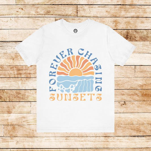 Surfer Shirt "Chasing Sunsets" | Relaxed Summer Vibe | Unisex Casual Wear, Beach Flat Art
