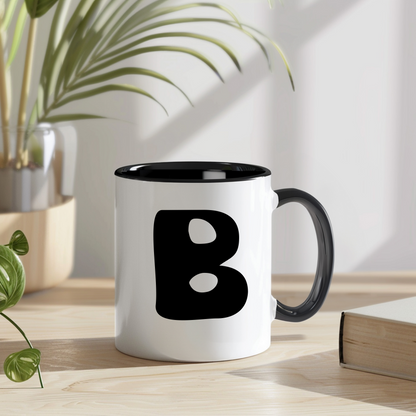 Personalisierte Tasse "Mare" mit Initiale - Stilvolles Design in Schwarz-Weiß