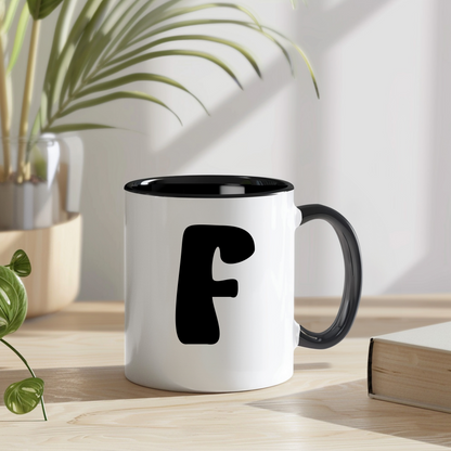 Personalisierte Tasse "Mare" mit Initiale - Stilvolles Design in Schwarz-Weiß