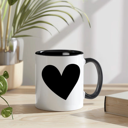 Personalisierte Tasse "Mare" mit Initiale - Stilvolles Design in Schwarz-Weiß