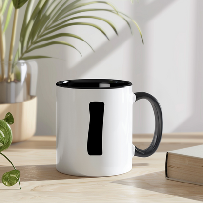 Personalisierte Tasse "Mare" mit Initiale - Stilvolles Design in Schwarz-Weiß